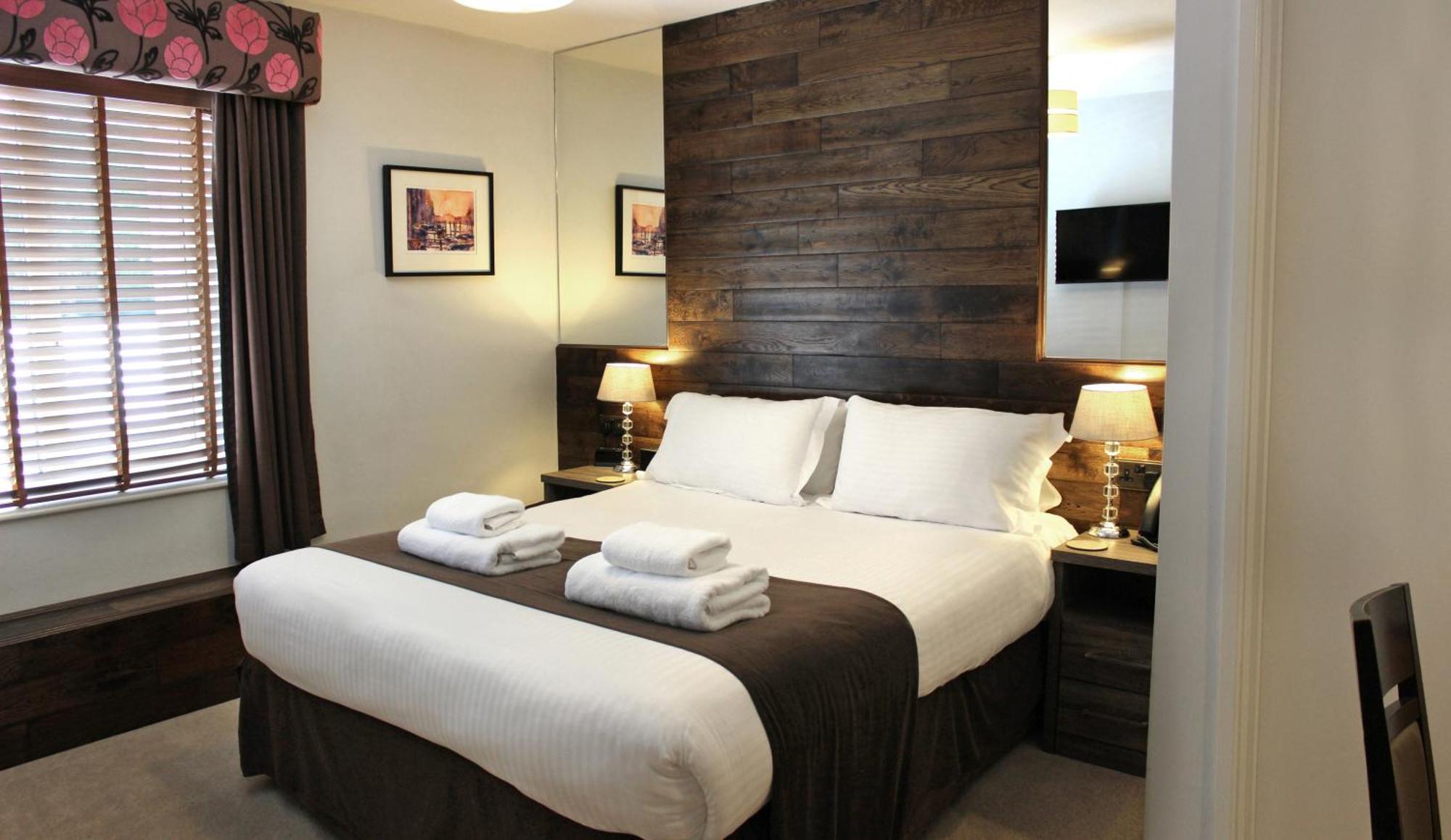 Wickwoods Hotel Albourne Ngoại thất bức ảnh